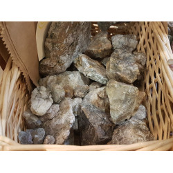 10g River gathered British Fluorite - Grade 3 10g River gathered British Fluorite - Grade 3